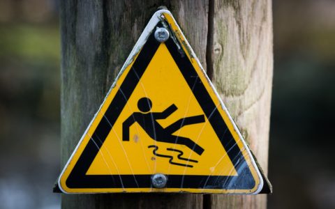 5 tips on avoiding falls in winter