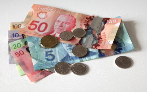 Une aide financière bien accueillie, mais insuffisante à long terme