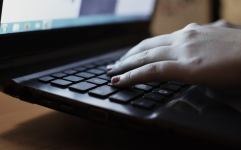 Aînés Branchés - Apple