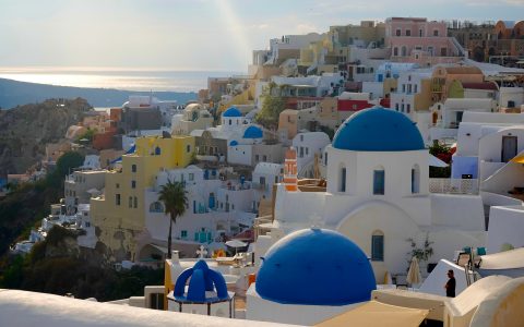 Les Aventuriers Voyageurs : Iles Grecques, trésors de la mer Égée
