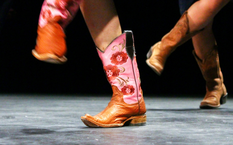 Cours de danse en ligne country - Hiver 2026