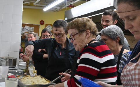 La cuisine collective : bien manger, ensemble avec le Marigot