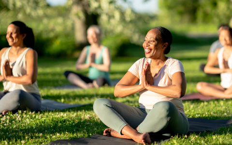 Plein air yoga
