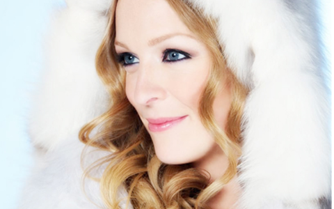 Annie Villeneuve vous reçoit à Noël